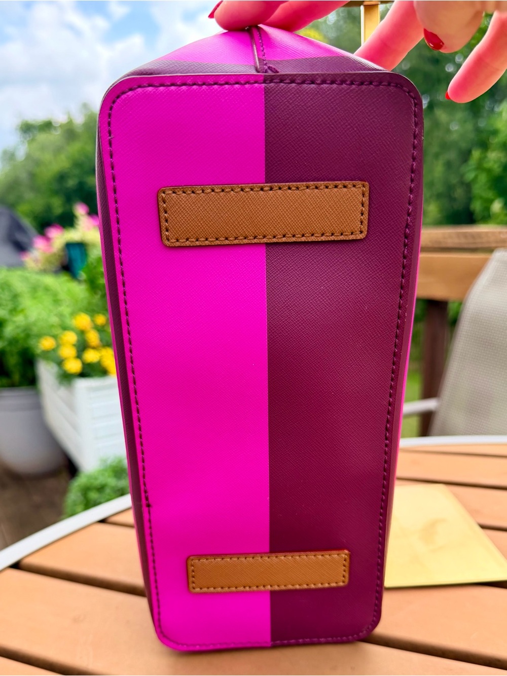 Kate Spade New York "Juno" Tote from the Grant Street Collection - Picture 4 of 12